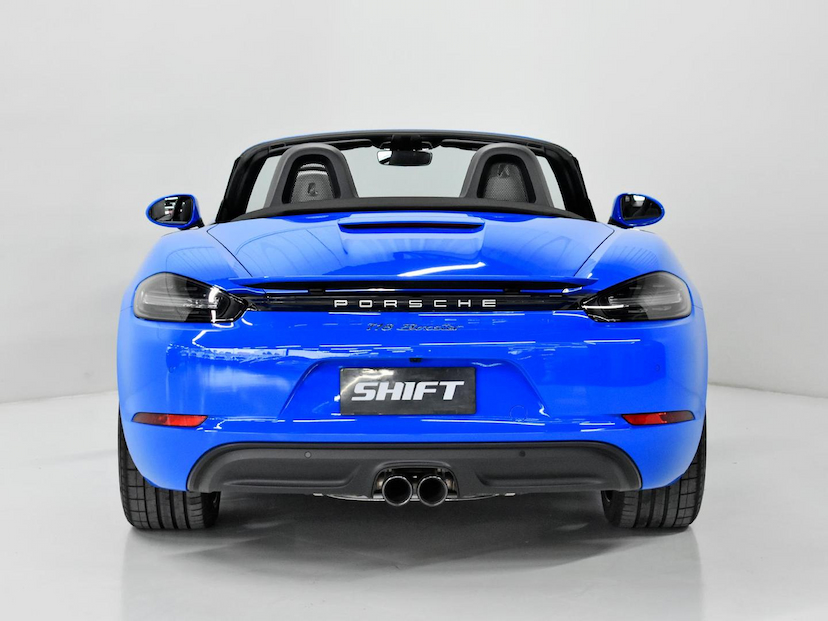 Foto do veículo PORSCHE 718  BOXSTER 2.0 300CV 2024 3.750 KM 580.000,00