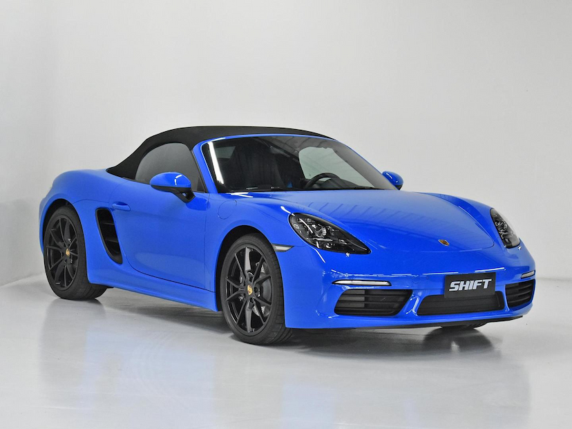 Foto do veículo PORSCHE 718  BOXSTER 2.0 300CV 2024 3.750 KM 580.000,00