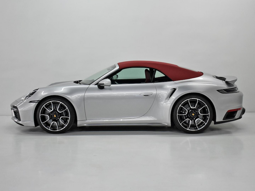 Foto do veículo PORSCHE 911  TURBO S CABRIOLET 3.6/3.8(991/992) 2023 1.800 KM 1.690.000,00