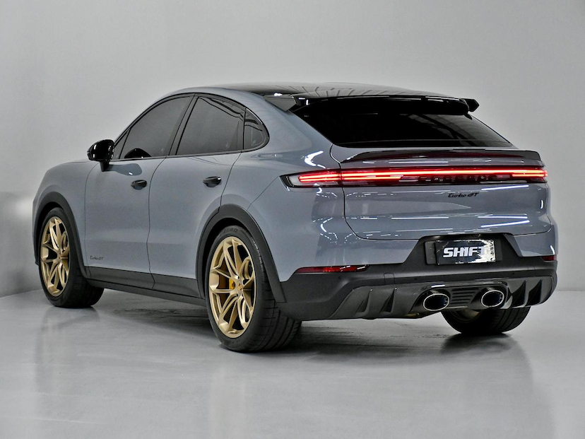 Foto do veículo PORSCHE CAYENNE  TURBO GT 4.0 V8 2024 1.265 KM 1.400.000,00