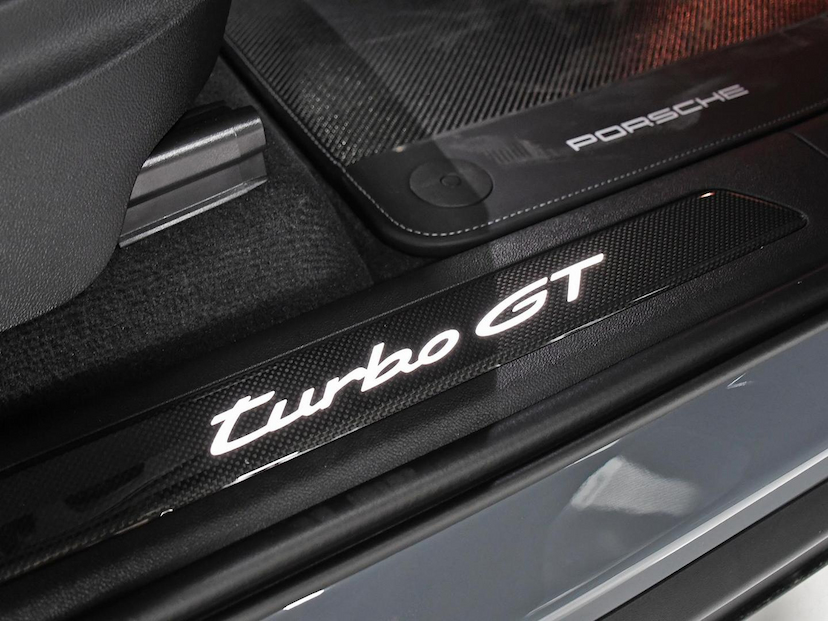 Foto do veículo PORSCHE CAYENNE  TURBO GT 4.0 V8 2024 1.265 KM 1.400.000,00