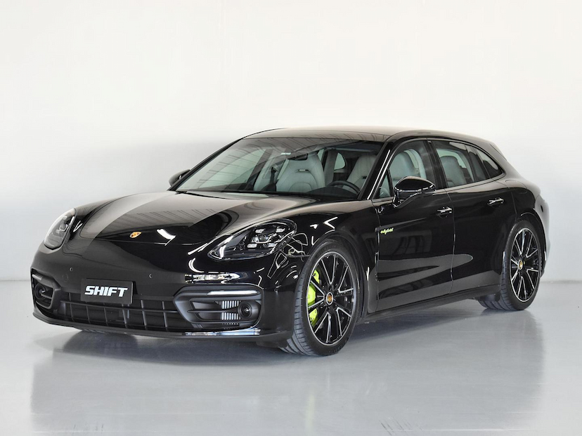 Foto do veículo PORSCHE PANAMERA  4 E-HYBRID SPORT TURISMO 2023 10.630 KM 695.000,00