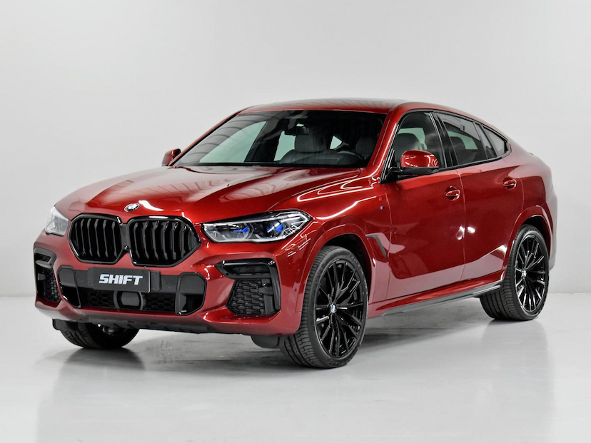 Foto do veículo BMW X6  XDRIVE 40I M SPORT 3.0 BI-TURBO 2023 21.105 KM 595.000,00