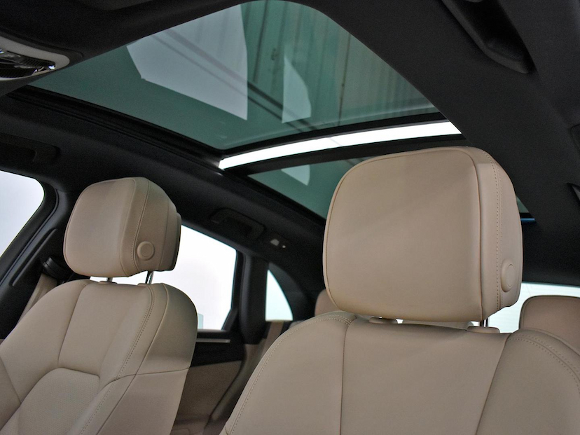 Foto do veículo PORSCHE MACAN  2.0 TURBO 2024 5.205 KM 495.000,00