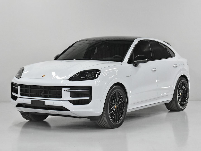Foto do veículo PORSCHE CAYENNE  COUPE 3.0 V6 (HÍBRIDO) 2025 75 KM 990.000,00