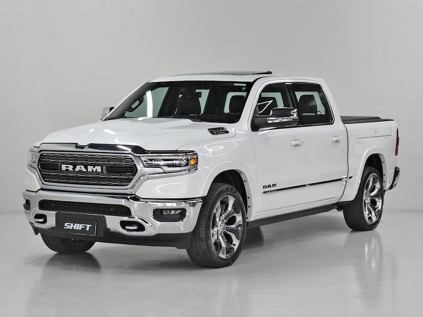 Foto do veículo RAM 1500  LIMITED 5.7 CD 4X4 AUT. 2024 19.150 KM 470.000,00