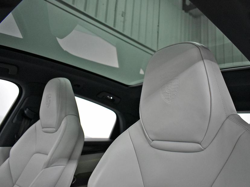 Foto do veículo PORSCHE CAYENNE  COUPE E-HYBRID 3.0 V6 462CV 2021 39.625 KM 550.000,00