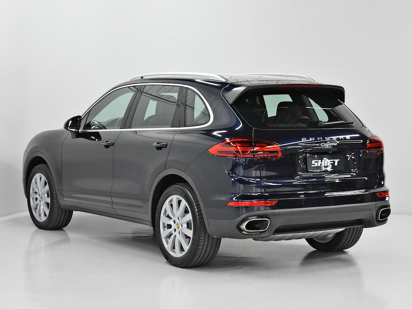 Foto do veículo PORSCHE CAYENNE  V6 2016 65.165 KM 200.000,00