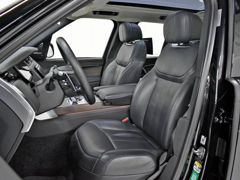 Foto do veículo LAND ROVER RANGE ROVER RANGE ROVER SE. 3.0 I6 TB DIE. (HíB.) 2023 34.100 KM 1.100.000,00