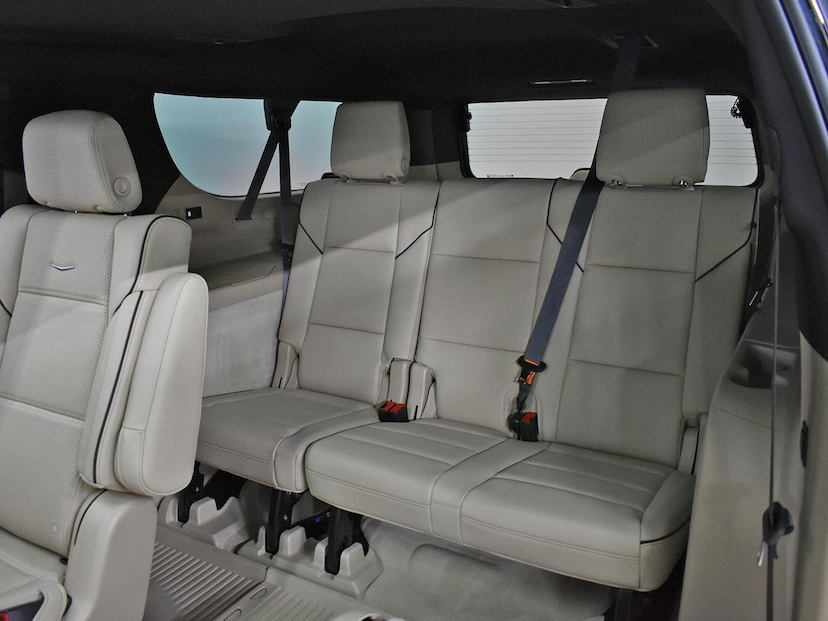 Foto do veículo CADILLAC ESCALADE  ESV 4WD SPORT PLATINUM 2024 765 KM 1.550.000,00