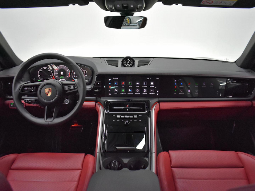 Foto do veículo PORSCHE PANAMERA  4 E-HYBRID 2025 4.715 KM 975.000,00