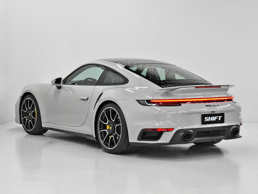 Foto do veículo PORSCHE 911  TURBO S COUPE 3.6/3.8 24V (991/992) 2023 4.355 KM 1.590.000,00