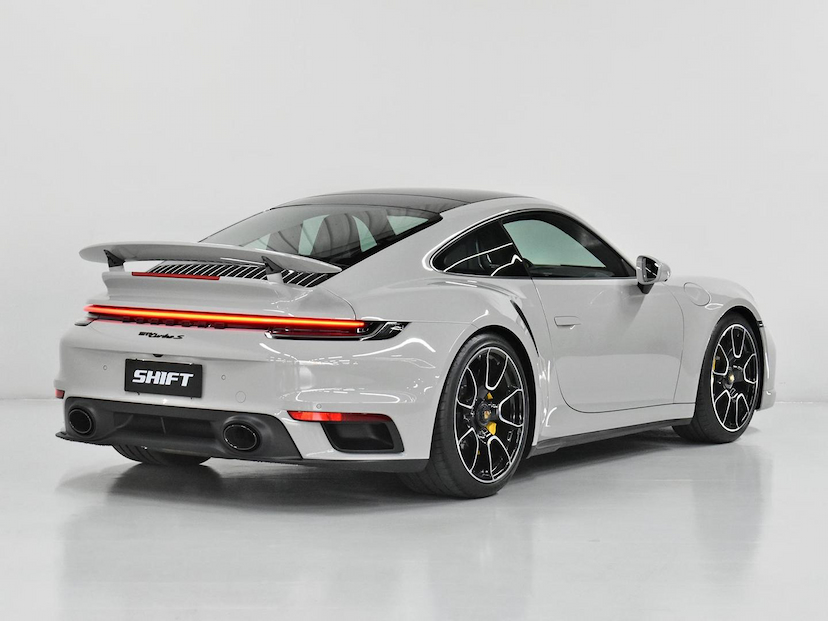 Foto do veículo PORSCHE 911  TURBO S COUPE 3.6/3.8 24V (991/992) 2023 4.355 KM 1.590.000,00