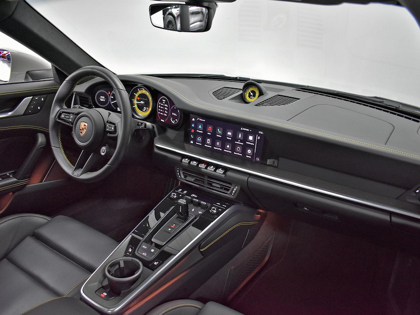 Foto do veículo PORSCHE 911  TURBO S COUPE 3.6/3.8 24V (991/992) 2023 4.355 KM 1.590.000,00