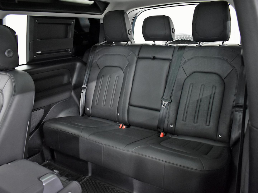 Foto do veículo LAND ROVER DEFENDER  90 2.0 TURBO SE SI4 AUT. 2022 14.790 KM 470.000,00
