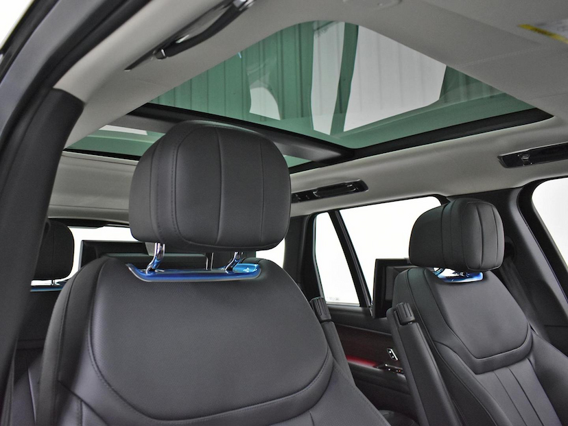 Foto do veículo LAND ROVER RANGE ROVER AUTOBIOGRAPHY  4.4 V8 TB 530CV AUT. 2023 12.045 KM 1.290.000,00