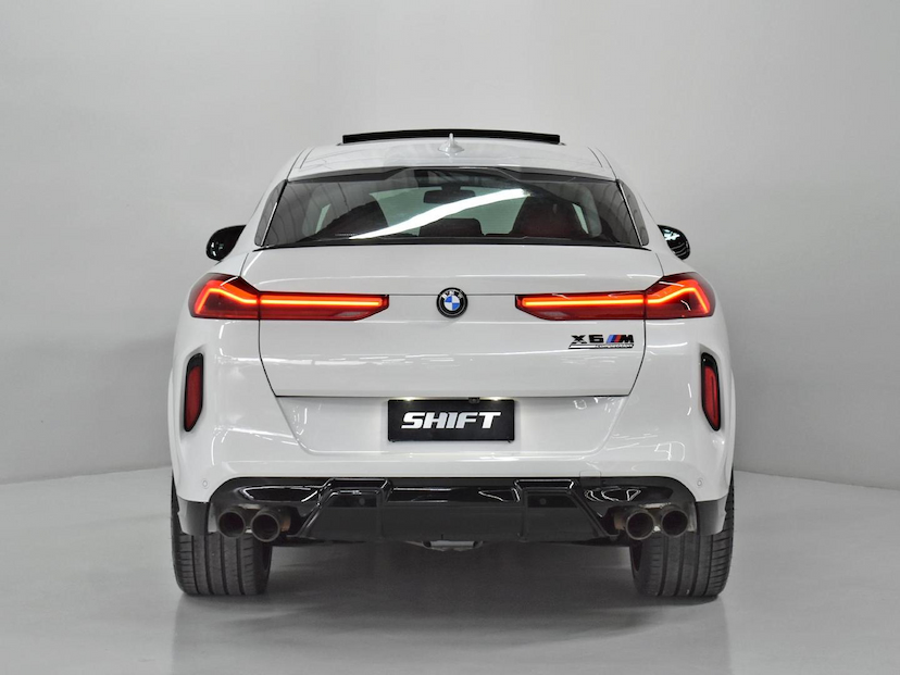Foto do veículo BMW X6  4.4 V8 BITURBO GASOLINA M COMPETITION AUT 2023 33.375 KM 800.000,00