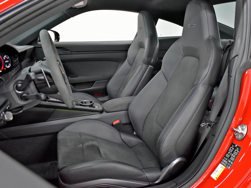 Foto do veículo PORSCHE 911  CARRERA 4 GTS COUPE 3.0 24V (992) 2024 3.530 KM 1.090.000,00