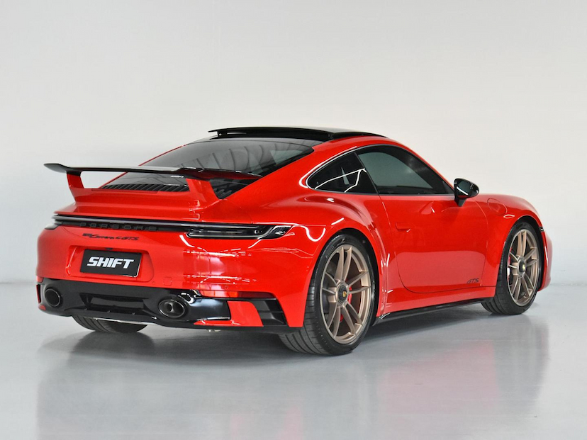 Foto do veículo PORSCHE 911  CARRERA 4 GTS COUPE 3.0 24V (992) 2024 3.530 KM 1.090.000,00