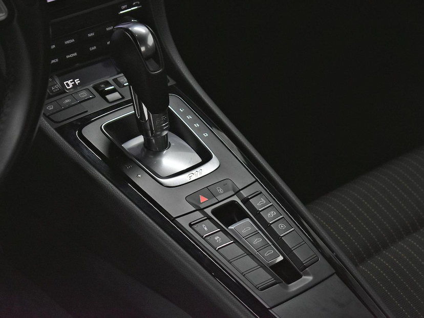 Foto do veículo PORSCHE 911  CARRERA T 3.0 370 CV 2018 22.575 KM 630.000,00