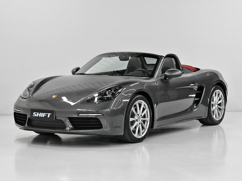 Foto do veículo PORSCHE 718  BOXSTER 2.0 300CV 2024 5.855 KM 570.000,00