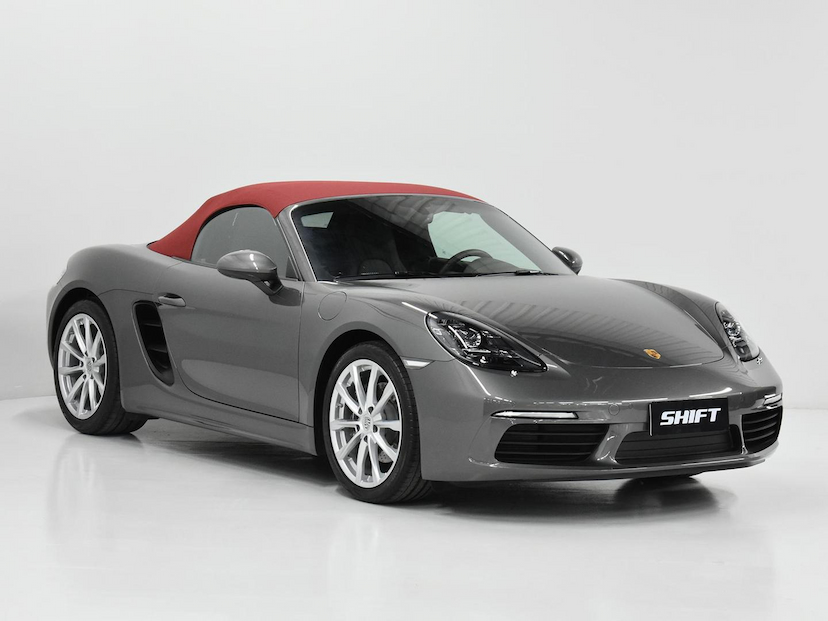 Foto do veículo PORSCHE 718  BOXSTER 2.0 300CV 2024 5.855 KM 570.000,00