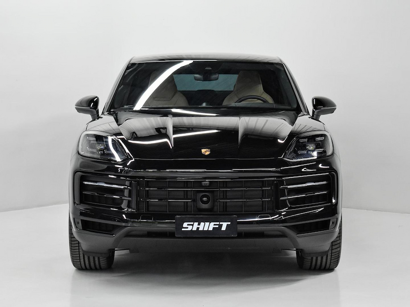 Foto do veículo PORSCHE CAYENNE  COUPE 3.0 V6 (HÍBRIDO) 2025 1.265 KM 950.000,00