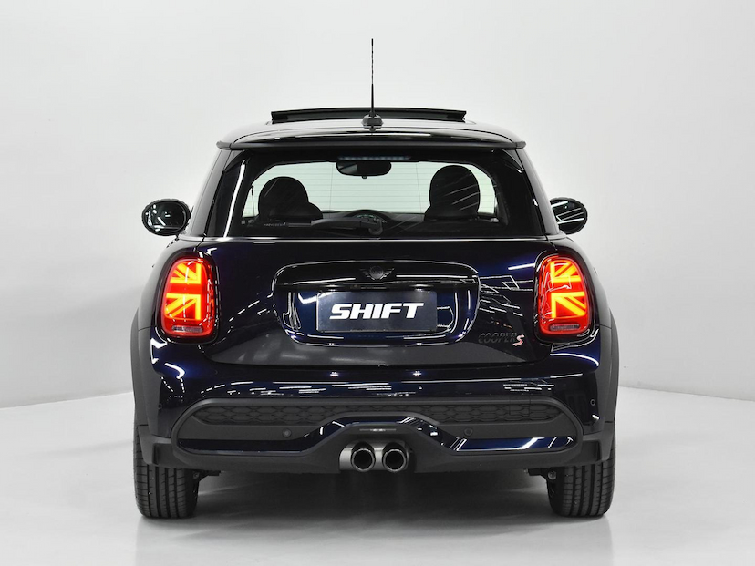 Foto do veículo MINI COOPER  S MAYFIELD EDITION 2.0 TB. 3P AUT 2024 16.100 KM 215.000,00