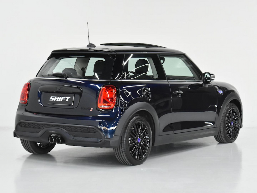 Foto do veículo MINI COOPER  S MAYFIELD EDITION 2.0 TB. 3P AUT 2024 16.100 KM 215.000,00
