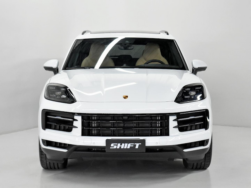 Foto do veículo PORSCHE CAYENNE  3.0 V6 (HÍBRIDO) 2024 2.505 KM 795.000,00