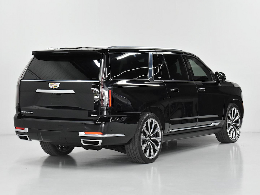 Foto do veículo CADILLAC ESCALADE  ESV 2025 485 KM 1.890.000,00