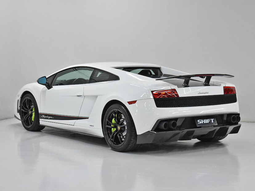 Foto do veículo LAMBORGHINI GALLARDO  COUPE SUPERLEGGERA LP570-4 2011 16.060 KM 1.450.000,00