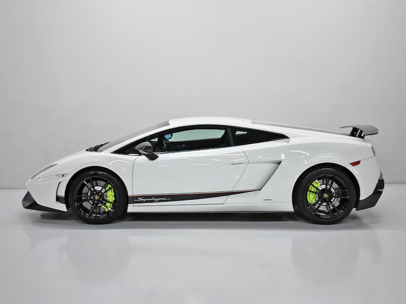 Foto do veículo LAMBORGHINI GALLARDO  COUPE SUPERLEGGERA LP570-4 2011 16.060 KM 1.450.000,00