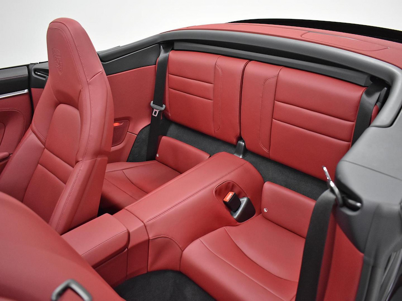 Foto do veículo PORSCHE 911  CARRERA S CABRIOLET 3.0 2023 5.165 KM 1.030.000,00