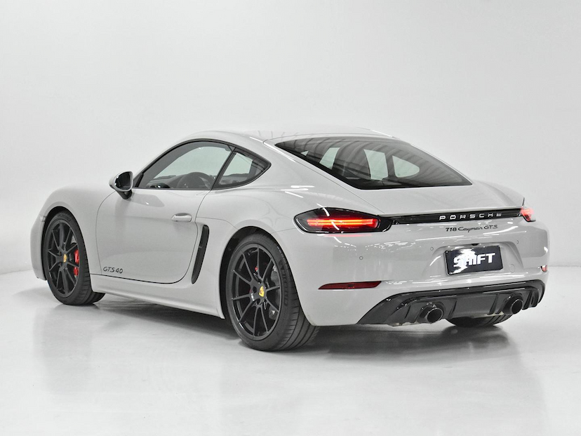 Foto do veículo PORSCHE CAYMAN  GTS 4.0 2025 1.230 KM 720.000,00