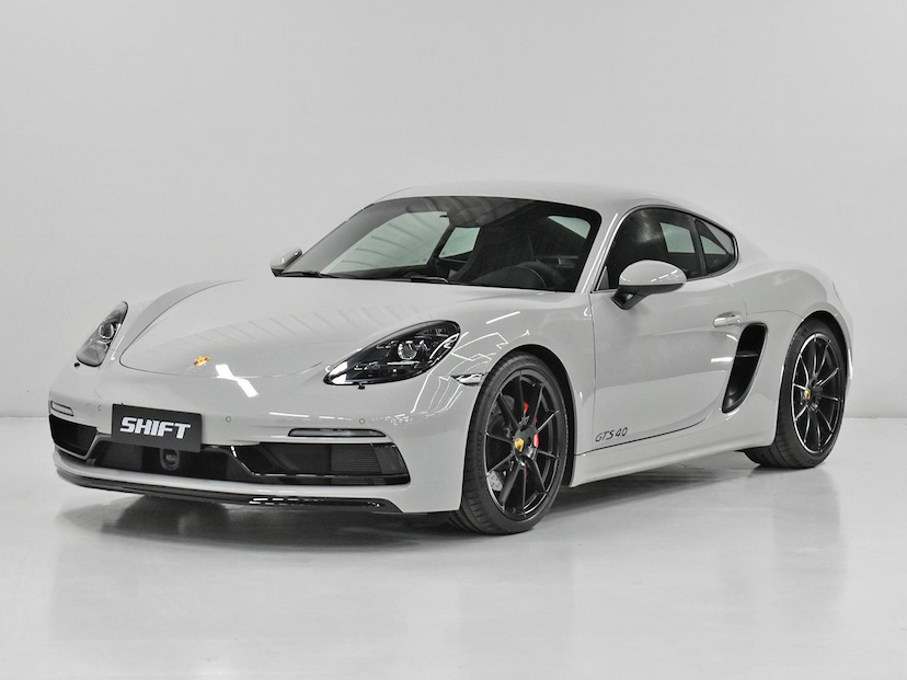 Foto do veículo PORSCHE CAYMAN  GTS 4.0 2025 1.230 KM 720.000,00