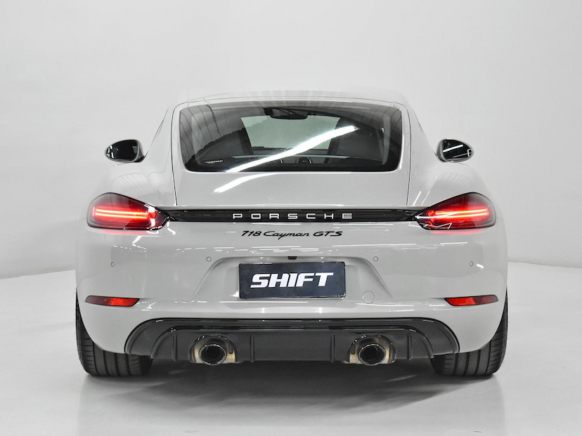 Foto do veículo PORSCHE CAYMAN  GTS 4.0 2025 1.230 KM 720.000,00