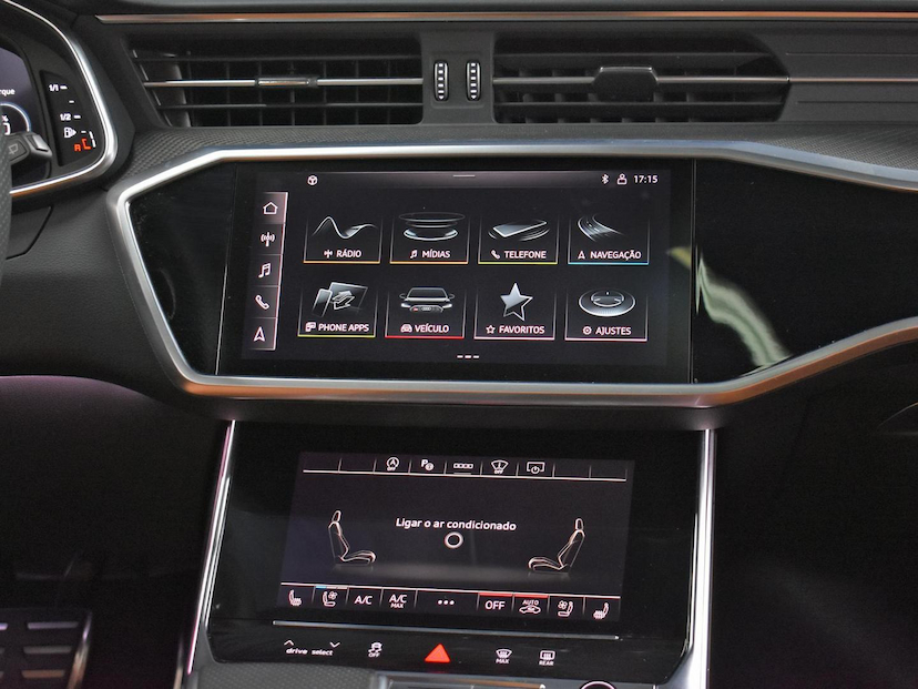 Foto do veículo AUDI RS6  4.0 AVANT TFSI BI-TB QUAT.TIP.(HIB.) 2023 16.905 KM 970.000,00