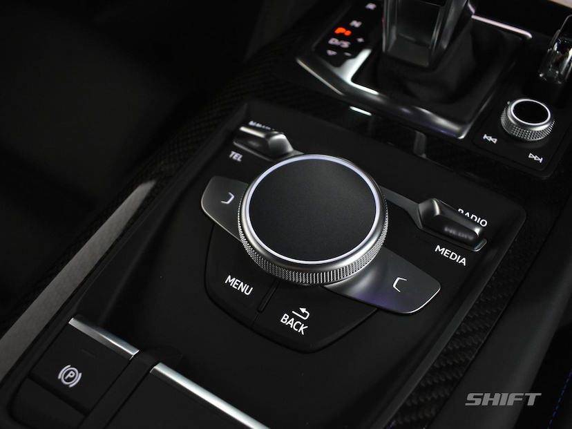 Foto do veículo AUDI R8  COUPÉ V10 5.2 FSI PERFORMANCE 2021 9.890 KM 1.570.000,00