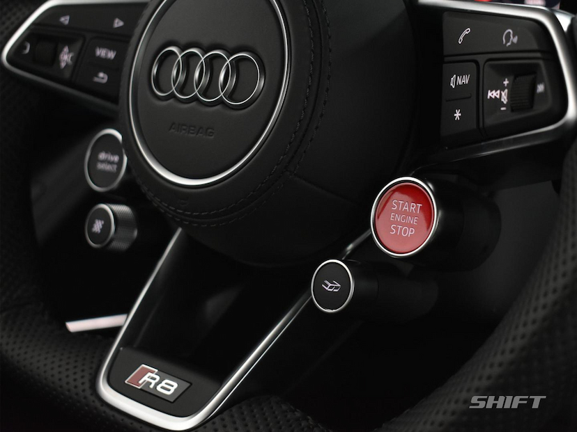 Foto do veículo AUDI R8  COUPÉ V10 5.2 FSI PERFORMANCE 2021 9.890 KM 1.570.000,00