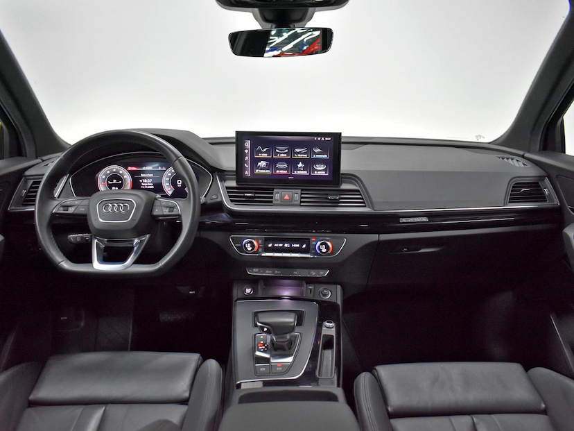 Foto do veículo AUDI Q5  SPB. S-LINE BLACK 2.0 TFSI QUA. S-TRON 2022 57.250 KM 265.000,00