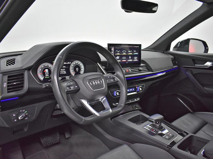Foto do veículo AUDI Q5  SPB. S-LINE BLACK 2.0 TFSI QUA. S-TRON 2022 57.250 KM 265.000,00