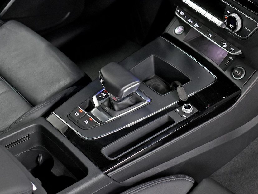 Foto do veículo AUDI Q5  SPB. S-LINE BLACK 2.0 TFSI QUA. S-TRON 2022 57.250 KM 265.000,00
