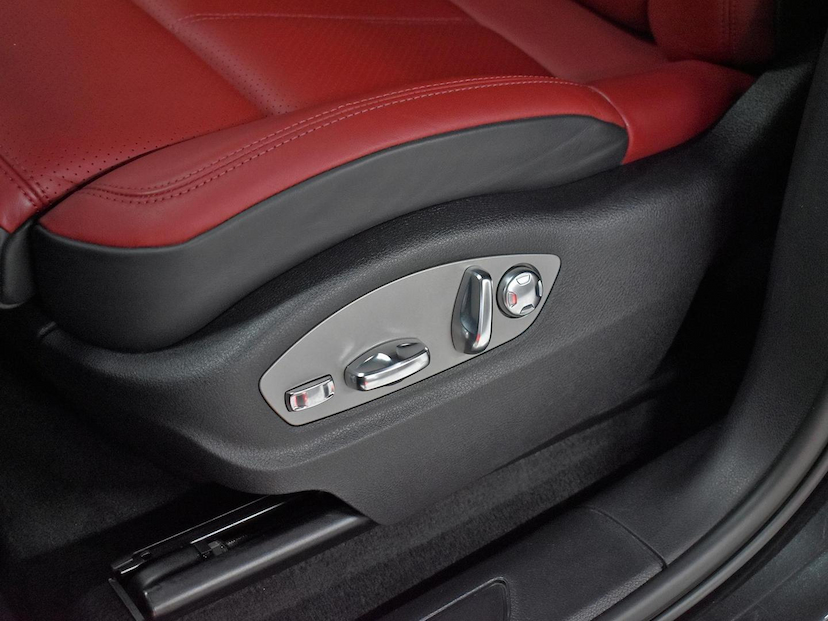 Foto do veículo PORSCHE MACAN  2.0 TURBO 2022 16.025 KM 430.000,00
