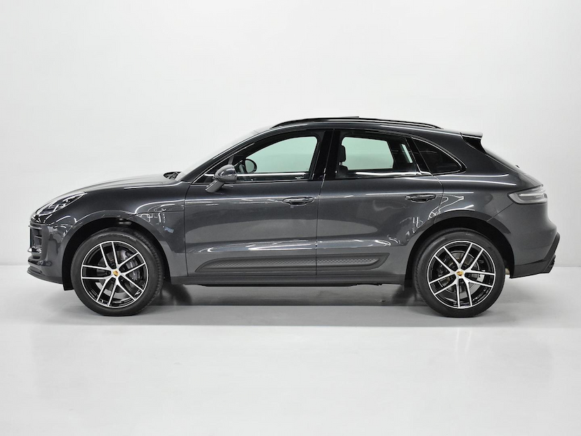 Foto do veículo PORSCHE MACAN  2.0 TURBO 2022 16.025 KM 430.000,00