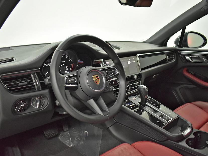 Foto do veículo PORSCHE MACAN  2.0 TURBO 2022 16.025 KM 430.000,00