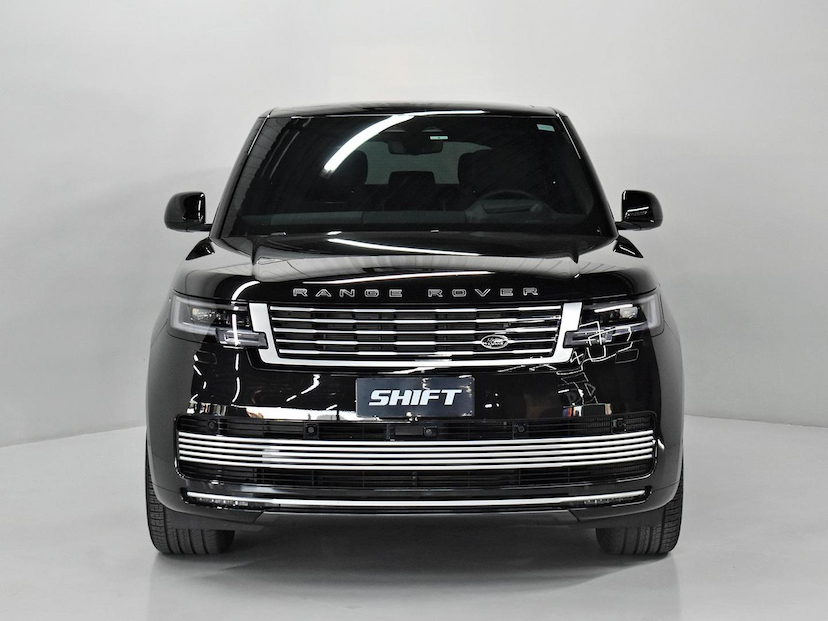 Foto do veículo LAND ROVER RANGE ROVER SV RANGE ROVER SV. 3.0 I6 TB DIE. (HíB.) 2024 3.680 KM 1.500.000,00