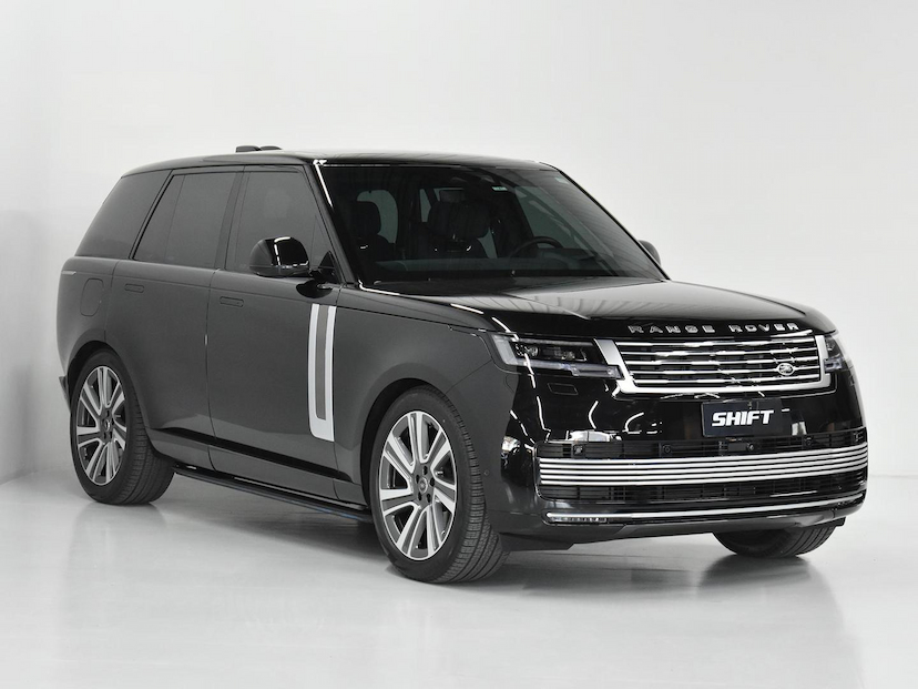 Foto do veículo LAND ROVER RANGE ROVER SV RANGE ROVER SV. 3.0 I6 TB DIE. (HíB.) 2024 3.680 KM 1.500.000,00