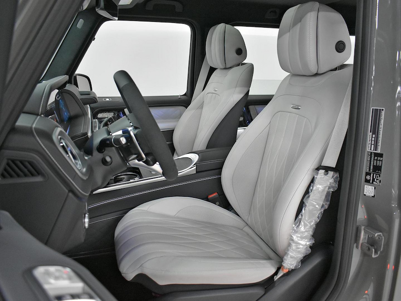 Foto do veículo MERCEDES-BENZ G 63 AMG G-63 AMG 4M MAN.4.0 V8 BI-TB AUT. (HÍB.) 2025 115 KM 2.700.000,00