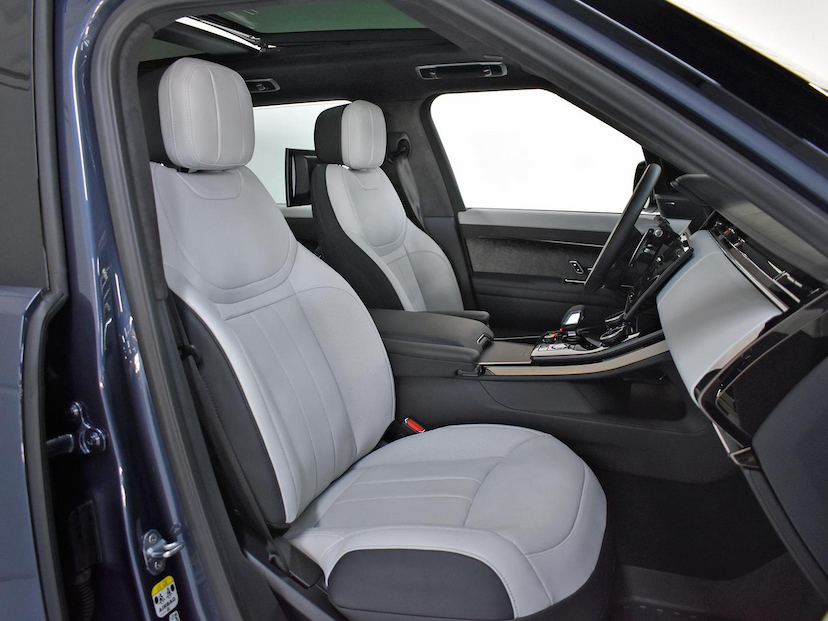 Foto do veículo LAND ROVER RANGE ROVER SV . FIRST. ED. 4.4 V8 TB 530CV AUT 2023 25.100 KM 830.000,00